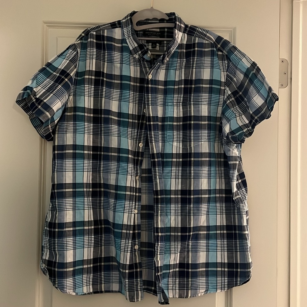Banana Republic Plaid Short Sleeve Plaid Shirt